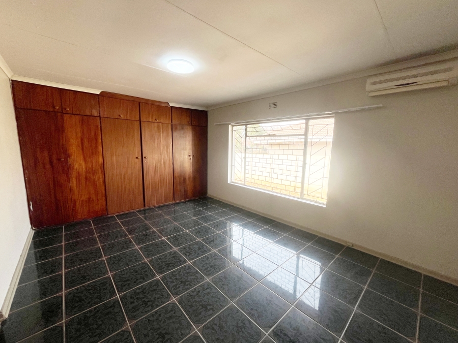 4 Bedroom Property for Sale in Virginia Free State